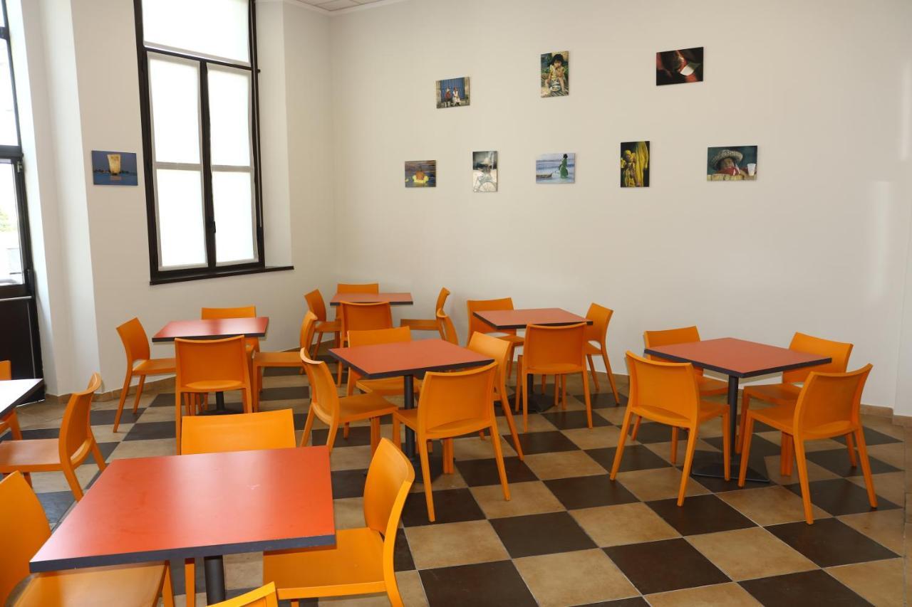 Student'S Hostel Parma Dış mekan fotoğraf
