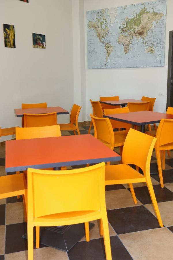 Student'S Hostel Parma Dış mekan fotoğraf