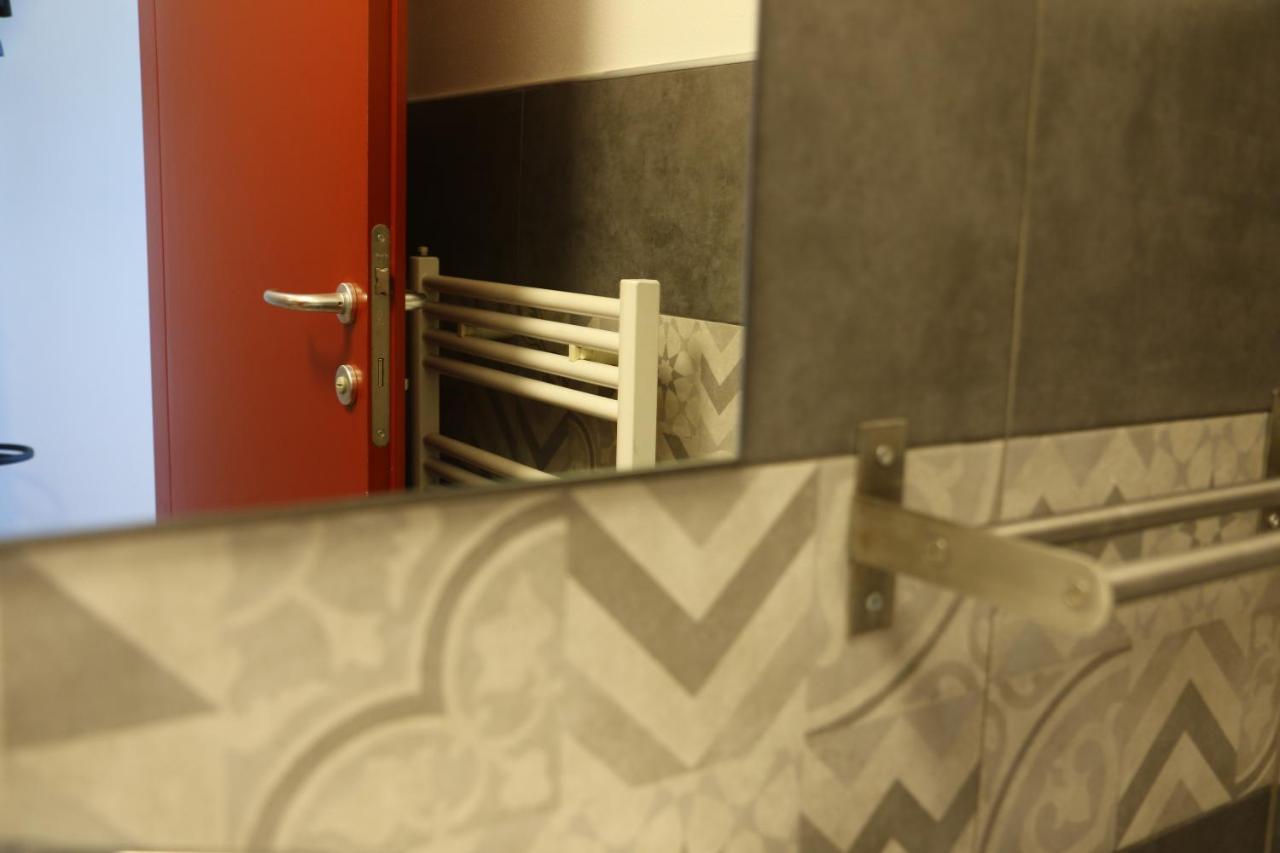 Student'S Hostel Parma Dış mekan fotoğraf