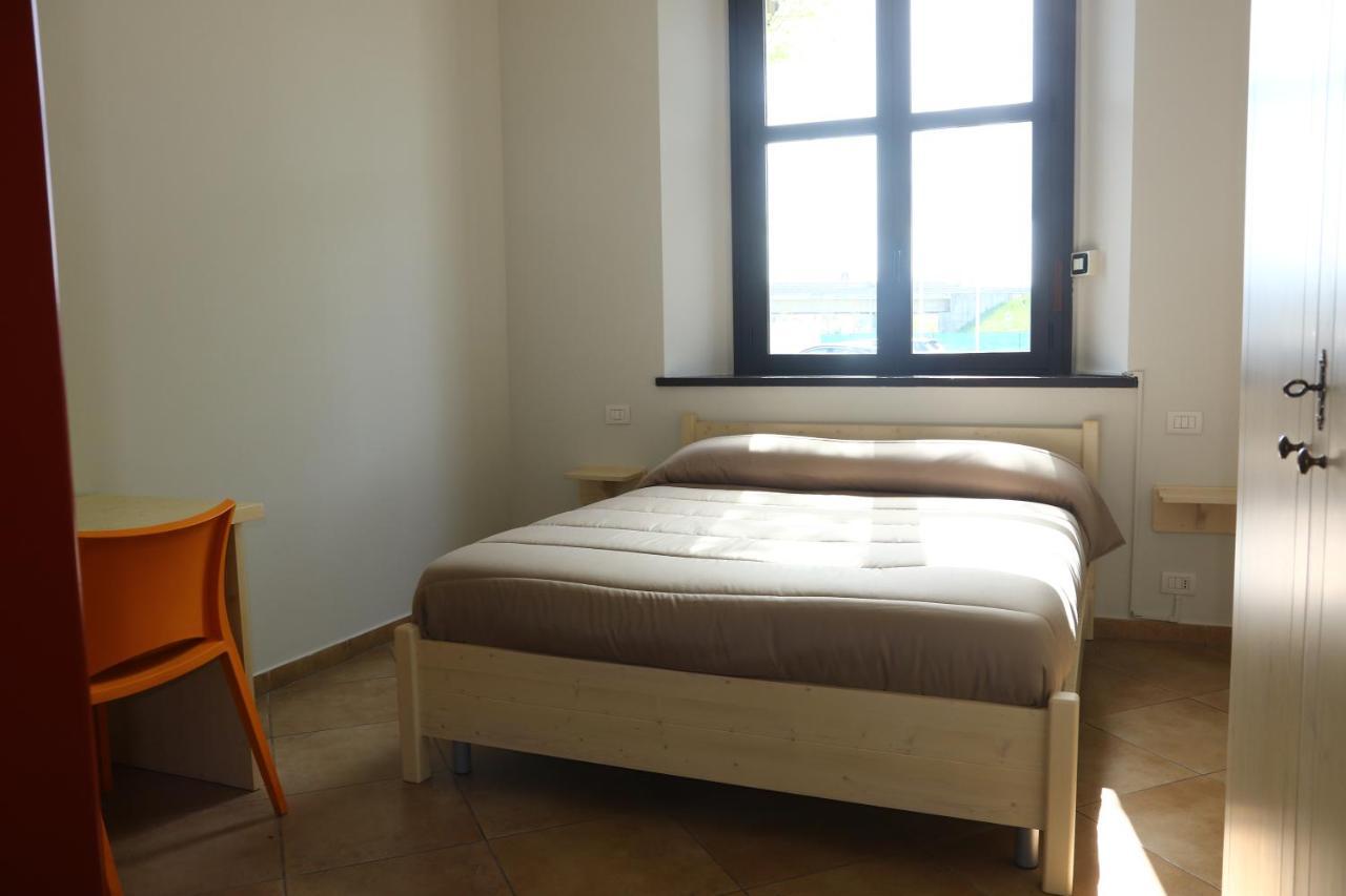 Student'S Hostel Parma Dış mekan fotoğraf