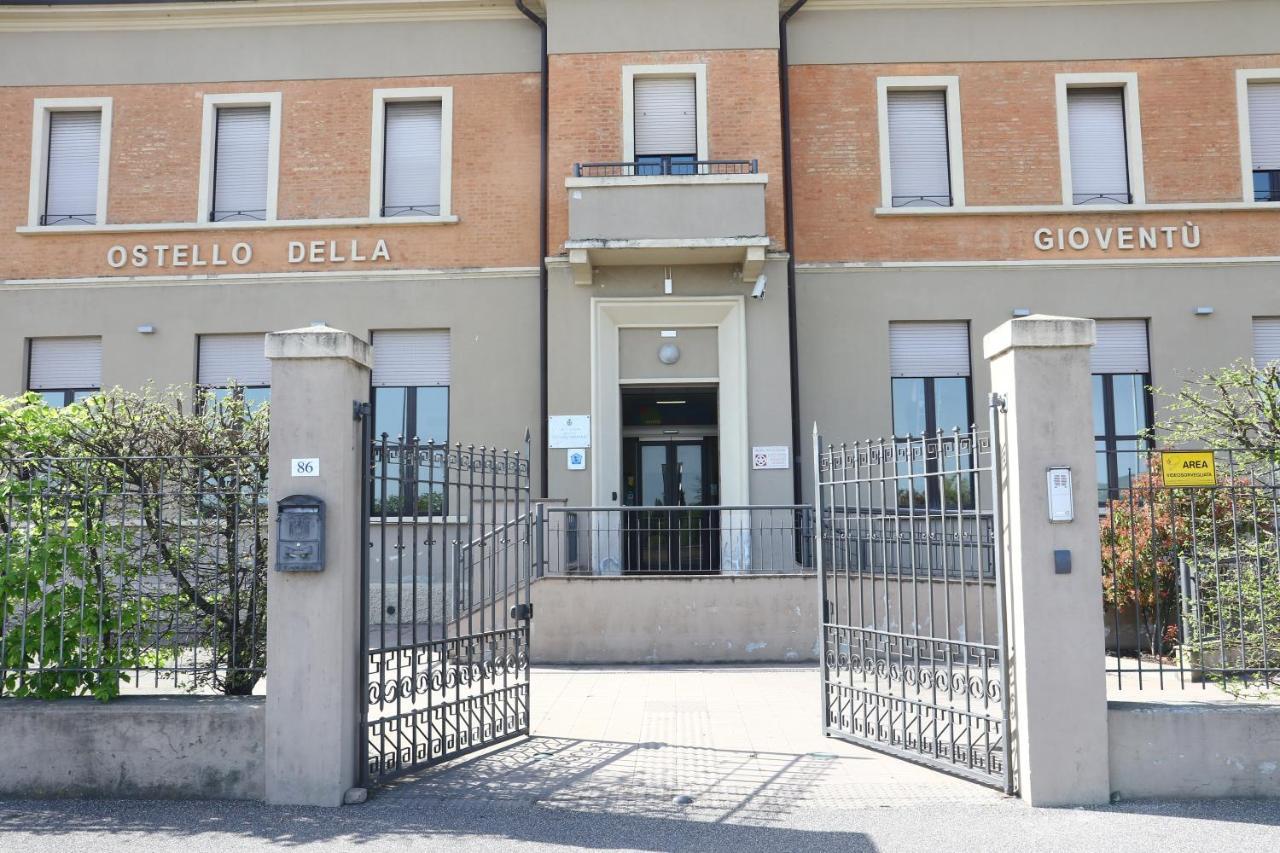 Student'S Hostel Parma Dış mekan fotoğraf
