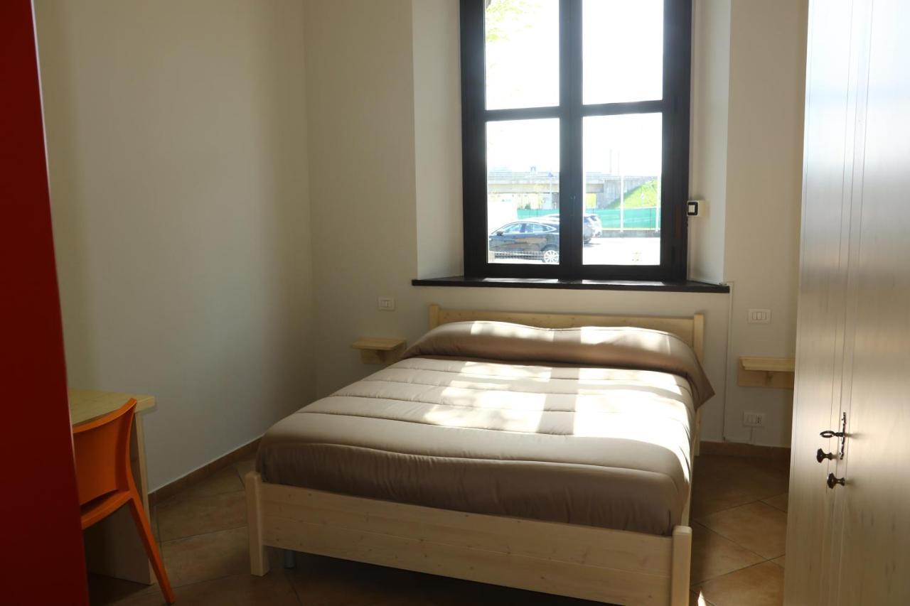 Student'S Hostel Parma Dış mekan fotoğraf