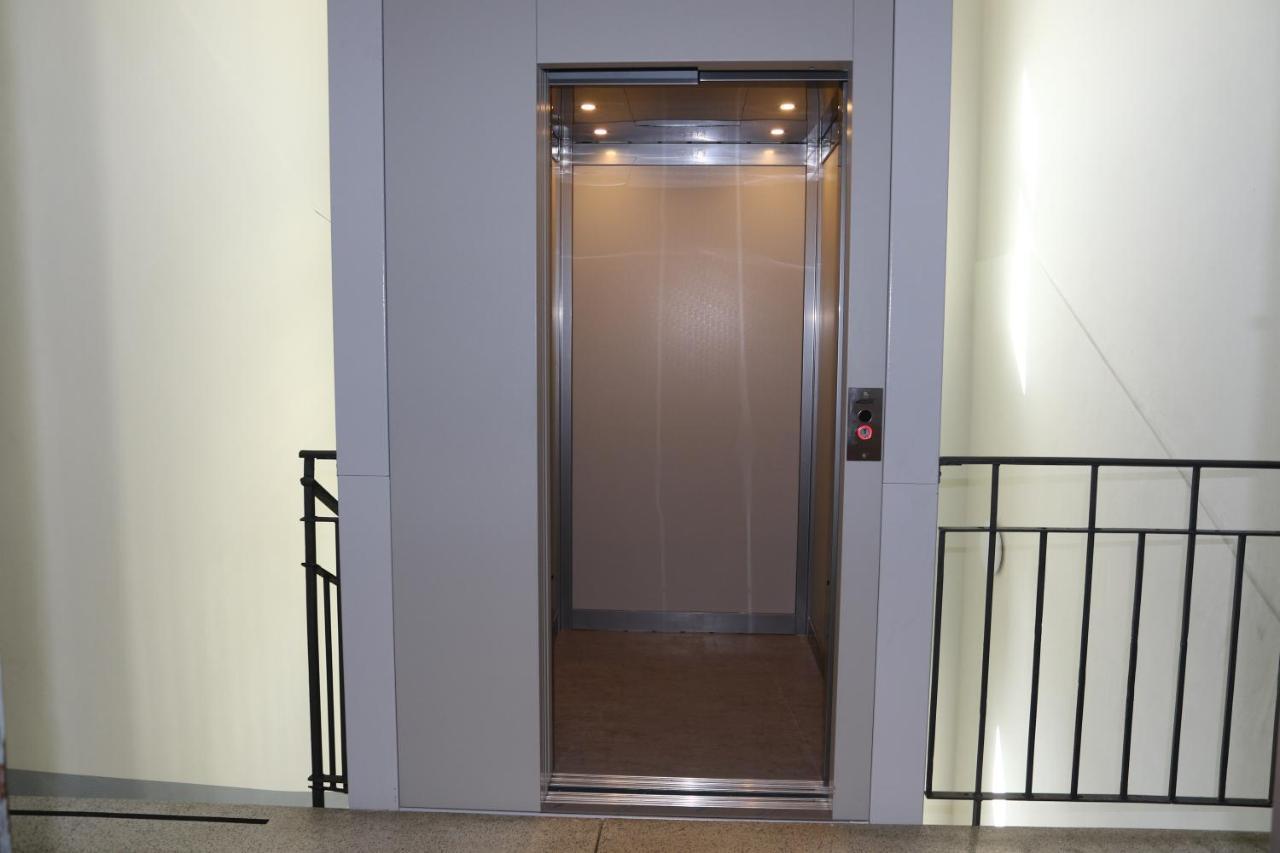 Student'S Hostel Parma Dış mekan fotoğraf