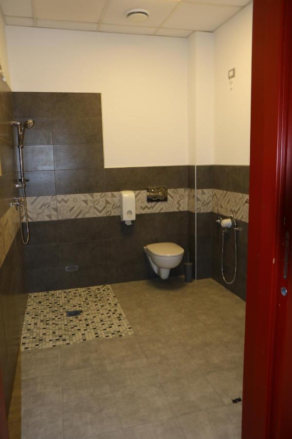 Student'S Hostel Parma Dış mekan fotoğraf